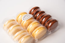 Load image into Gallery viewer, 12 Macarons Insert
